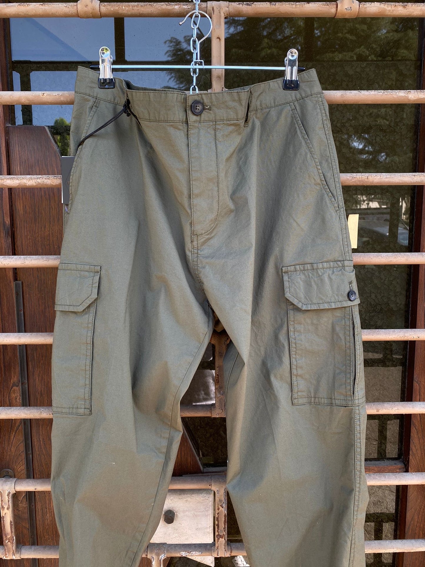 Pantalone cargo con tasche VERDE BTP053 TELAMIRA SS24